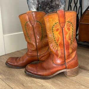 Vintage Leather Boots with Embossed Native American Design • Size 8 • Frye vibes